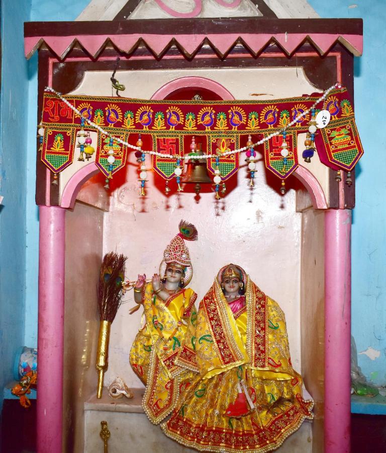 Sandhya Guest House Varanasi Near Ganga River מראה חיצוני תמונה
